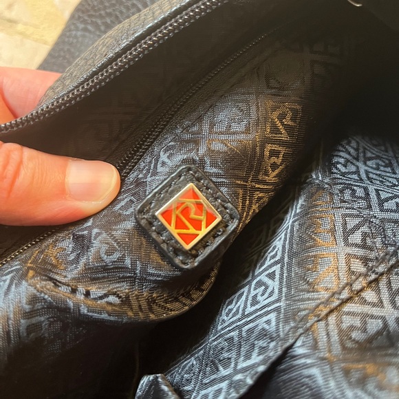 Women’s Relic Black Leather shoulder Purse - Picture 12 of 12